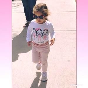 Meet your Posher, Astrid